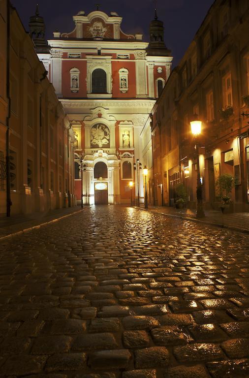 E-Apartamenty Stary Rynek Познань Екстер'єр фото